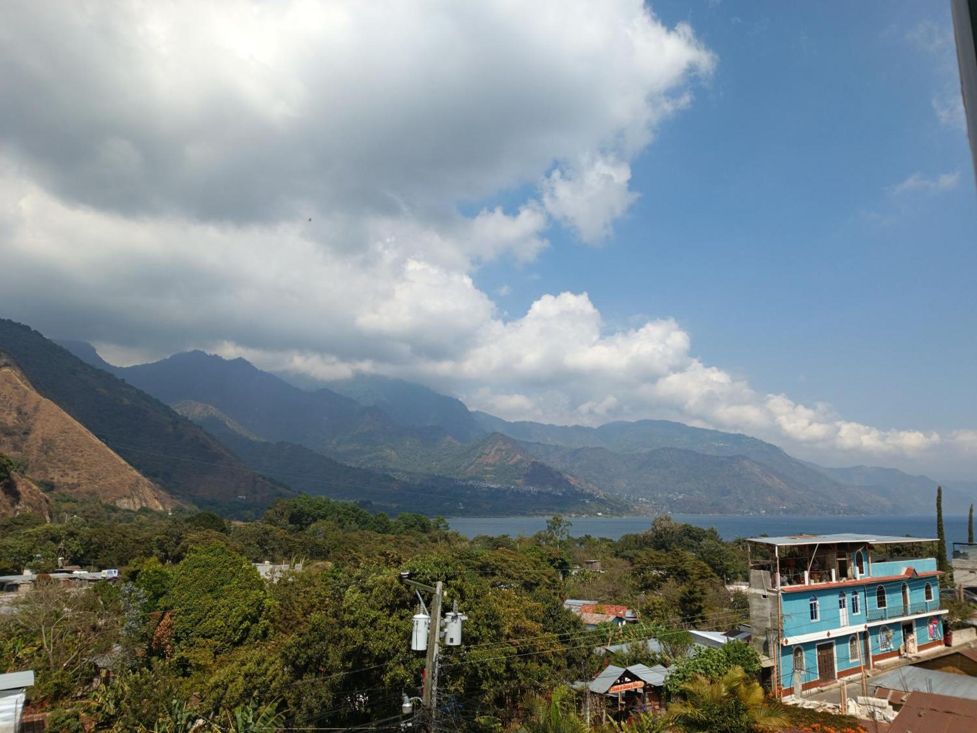 Отель Casa Chikuwa Сан-Хуан-ла-Лагуна Экстерьер фото