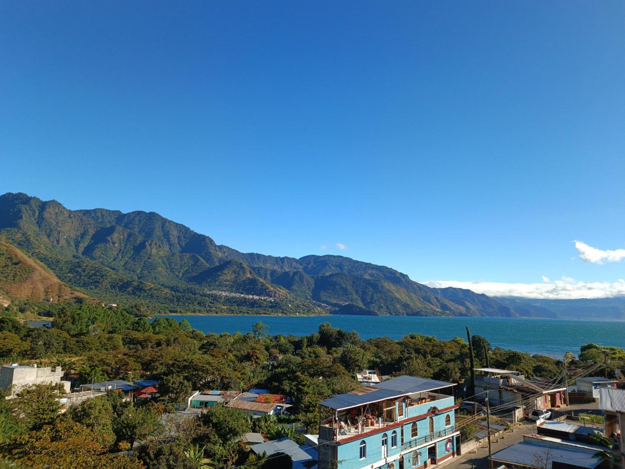 Отель Casa Chikuwa Сан-Хуан-ла-Лагуна Экстерьер фото